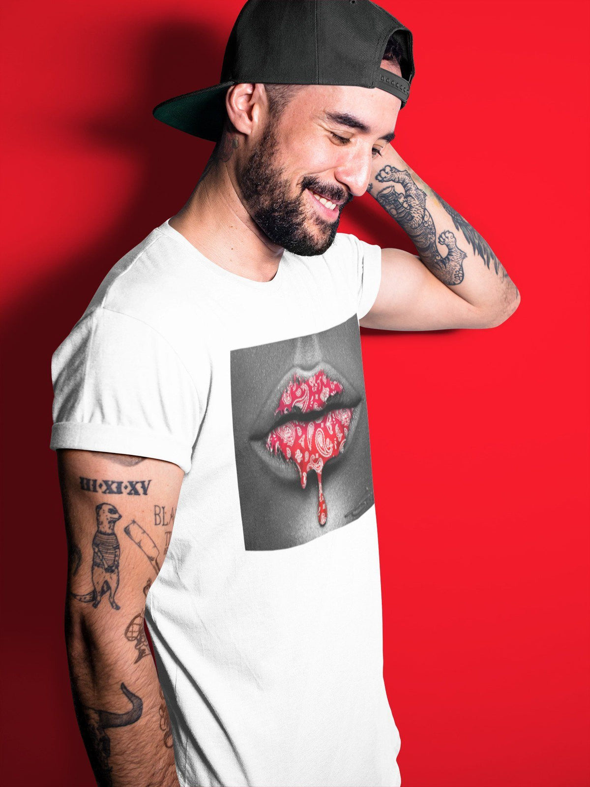 Jordan 1 Chicago Sneaker Matching T-Shirt Bandana Lips Sneaker Tees Jordan 1 Chicago Sneaker Release Tees Crew Neck Tees
