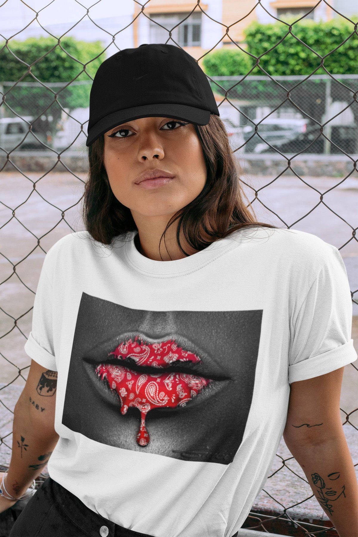Jordan 1 Chicago Sneaker Matching T-Shirt Bandana Lips Sneaker Tees Jordan 1 Chicago Sneaker Release Tees Crew Neck Tees