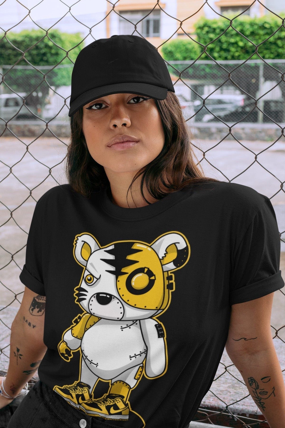 Dunk Championship Goldenrod Sneaker Match Tees Cyborg Tiger Sneaker Tees Dunk Championship Goldenrod Jordan to match sneaker T-Shirt Crew Neck Shirts