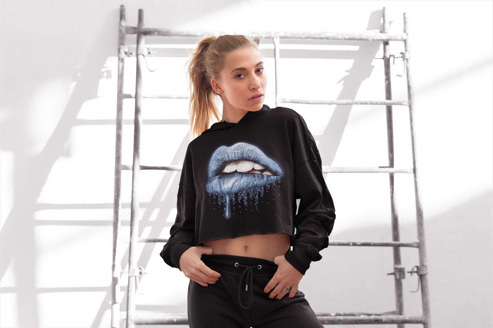 Jordan 1 University Blue Sneaker Matching T-Shirt Dripping Lips Sneaker Tees Jordan 1 University Blue Sneaker Release Tees Women's Shirts