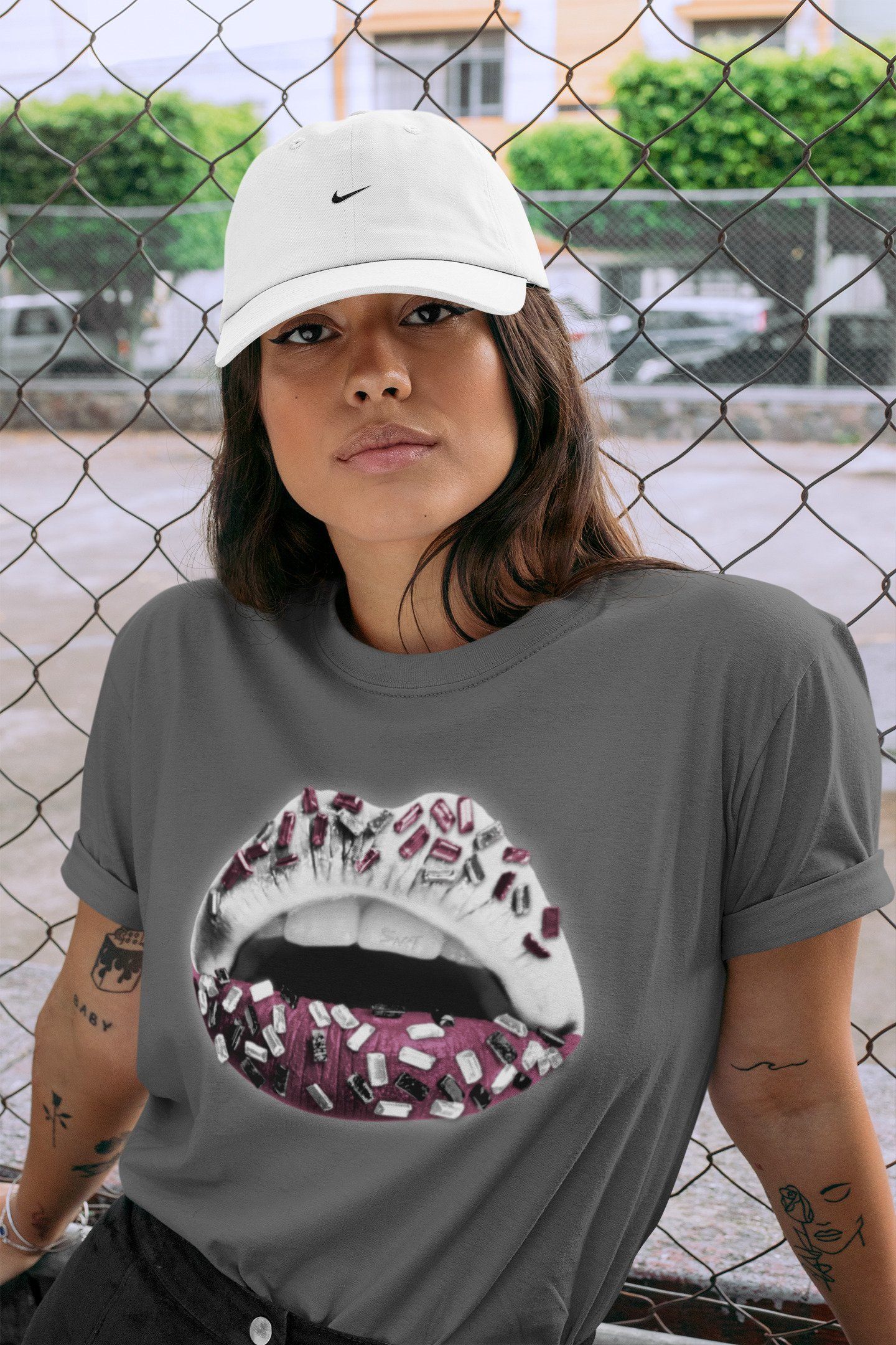 Jordan 1 Bordeaux Sneaker Matching T-Shirt Lips Jewel Sneaker Tees Jordan 1 Bordeaux Sneaker Release Tees Crew Neck Tees